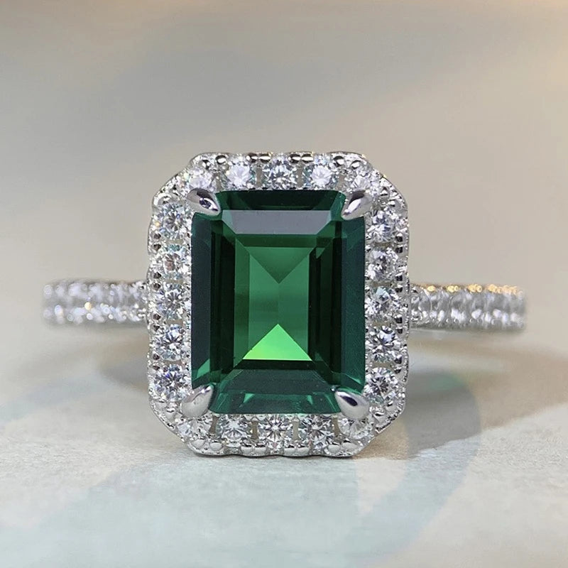 3CT Emerald Ring - 925 Sterling Silver