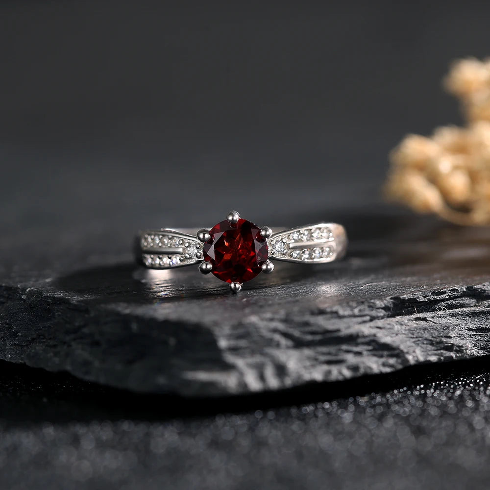 1Ct Natural Garnet Ring