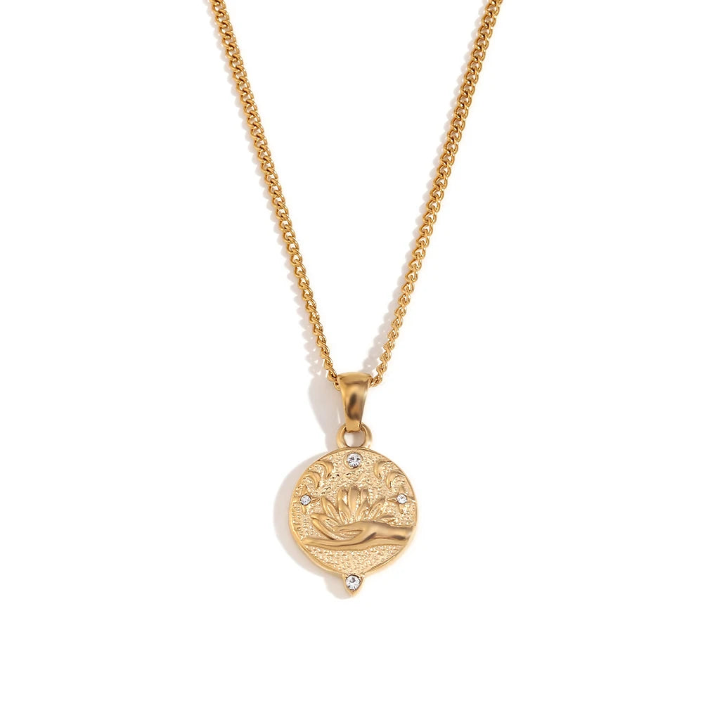 18K Gold Plated Circular Tarot Card Necklace